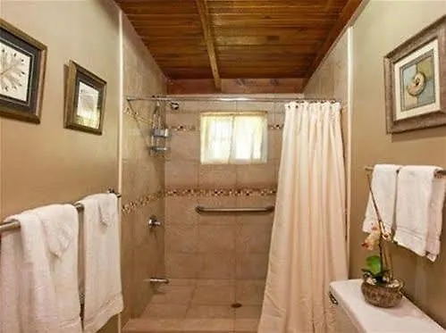 Paradise Beachfront Villas Rio Bueno